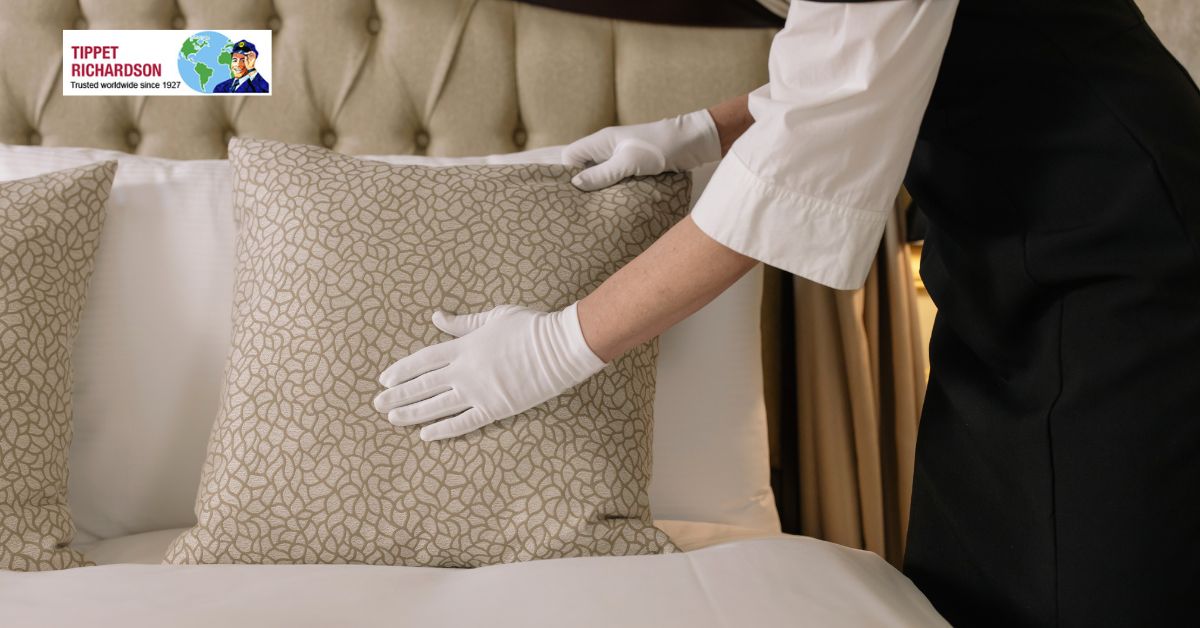 Residential Movers with white-glove residential movers Oakville - Tippet Richardson