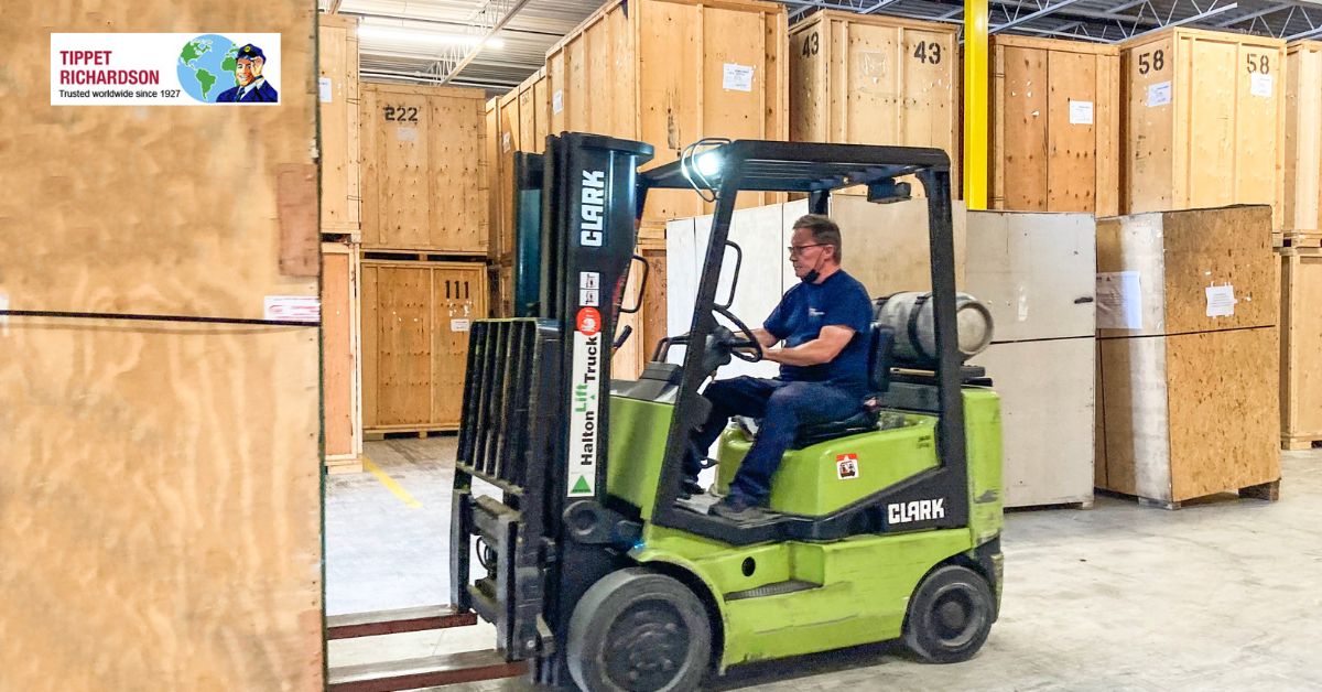 Self-Storage Toronto vs Full Service Storage Facilities - Tippet Richardson