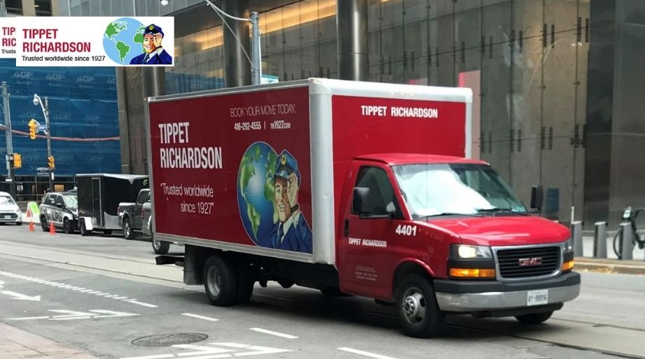 Fine Art Moving Services in Bridle Path: Premium Art Movers - Tippet Richardson
